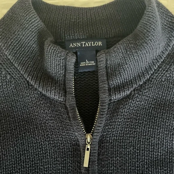 Ann Taylor Women’s Sweater Zip up 100% Cotton Navy Blue Large - Picture 3 of 3